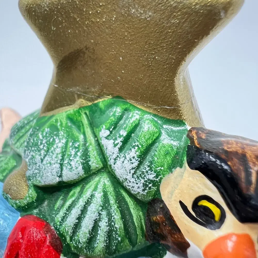 Vintage 70s Winnie the Pooh Ceramic Christmas Tree Music Box Walt Disney Taiwan